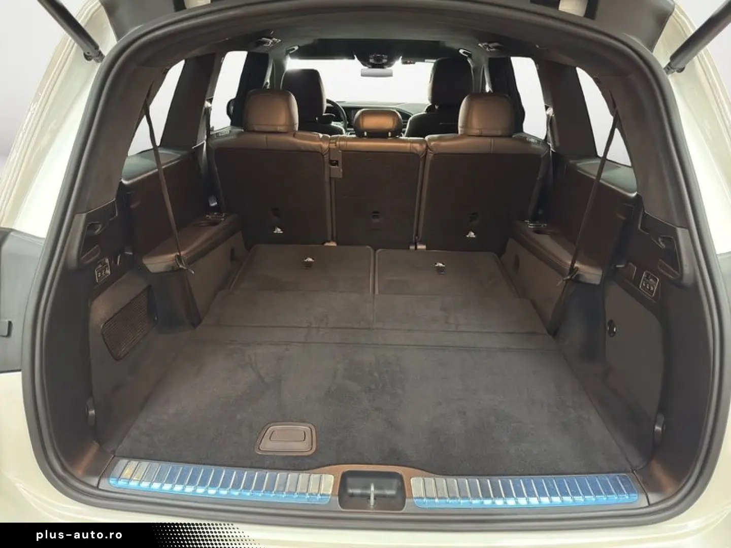 MERCEDES-BENZ GLS 400 d 4M AMG BURMESTER HUD 360