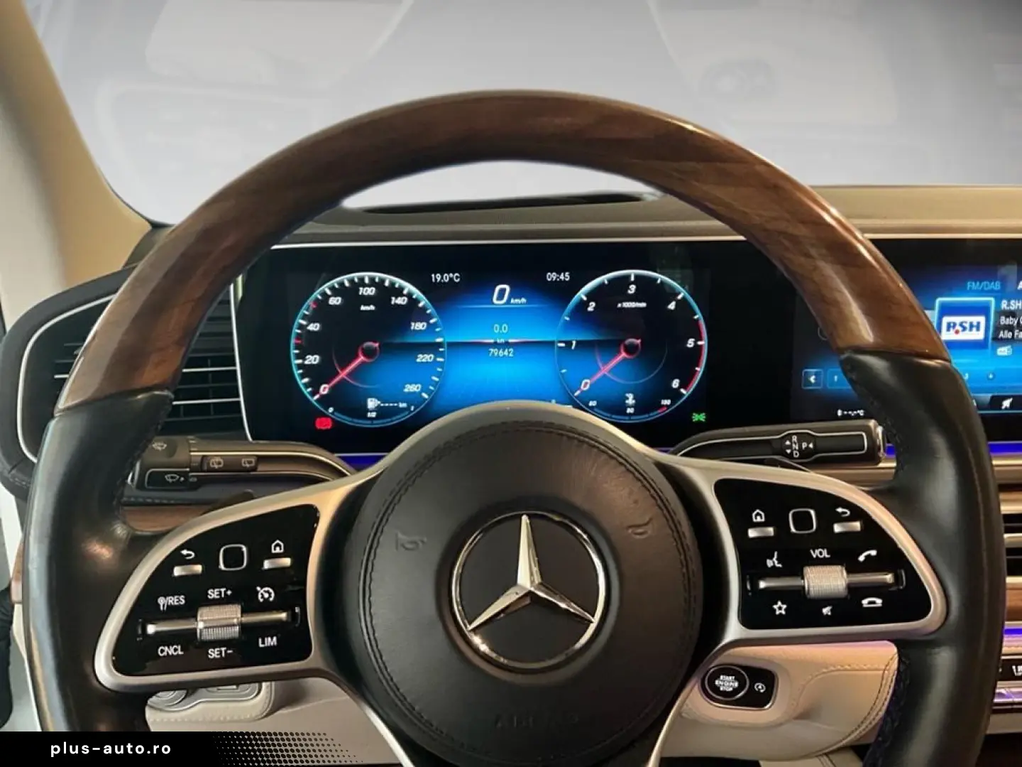 MERCEDES-BENZ GLS 400 d 4MATIC 2xKlima 360