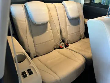 MERCEDES-BENZ GLS 400 d AMG Paket   Standheizung  Pano