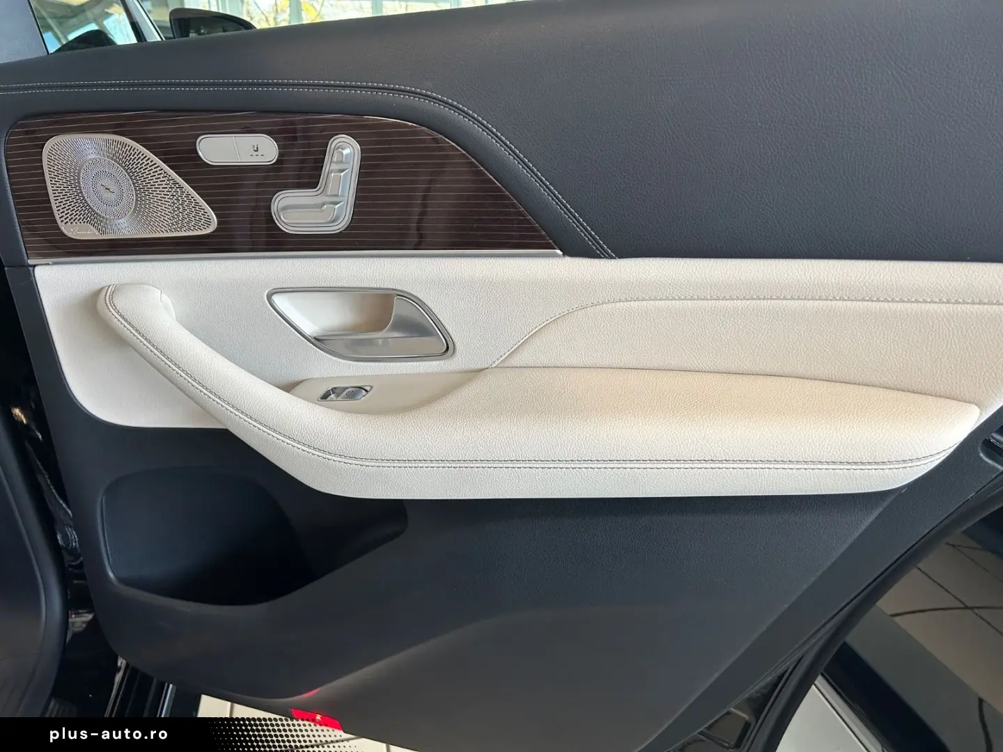 MERCEDES-BENZ GLS 400 d AMG Paket   Standheizung  Pano