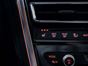 BMW M8 Competition Gran Coupé - VAT - Carbon - Laser