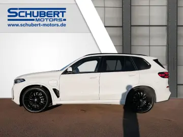 BMW X5 xDrive50e M Pack H&K  360  Jante 22   Carlig