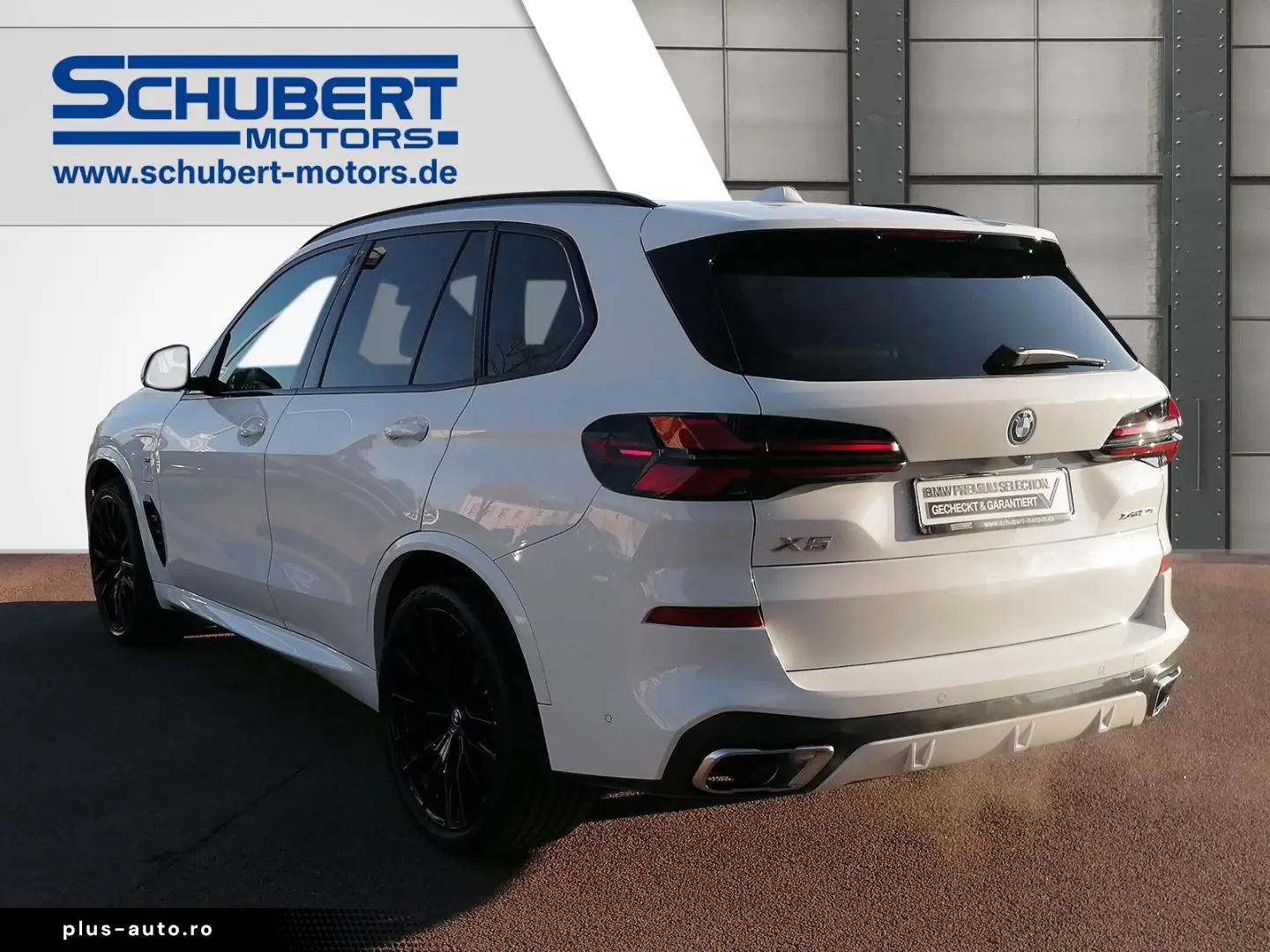 BMW X5 xDrive50e M Pack H&K  360  Jante 22   Carlig