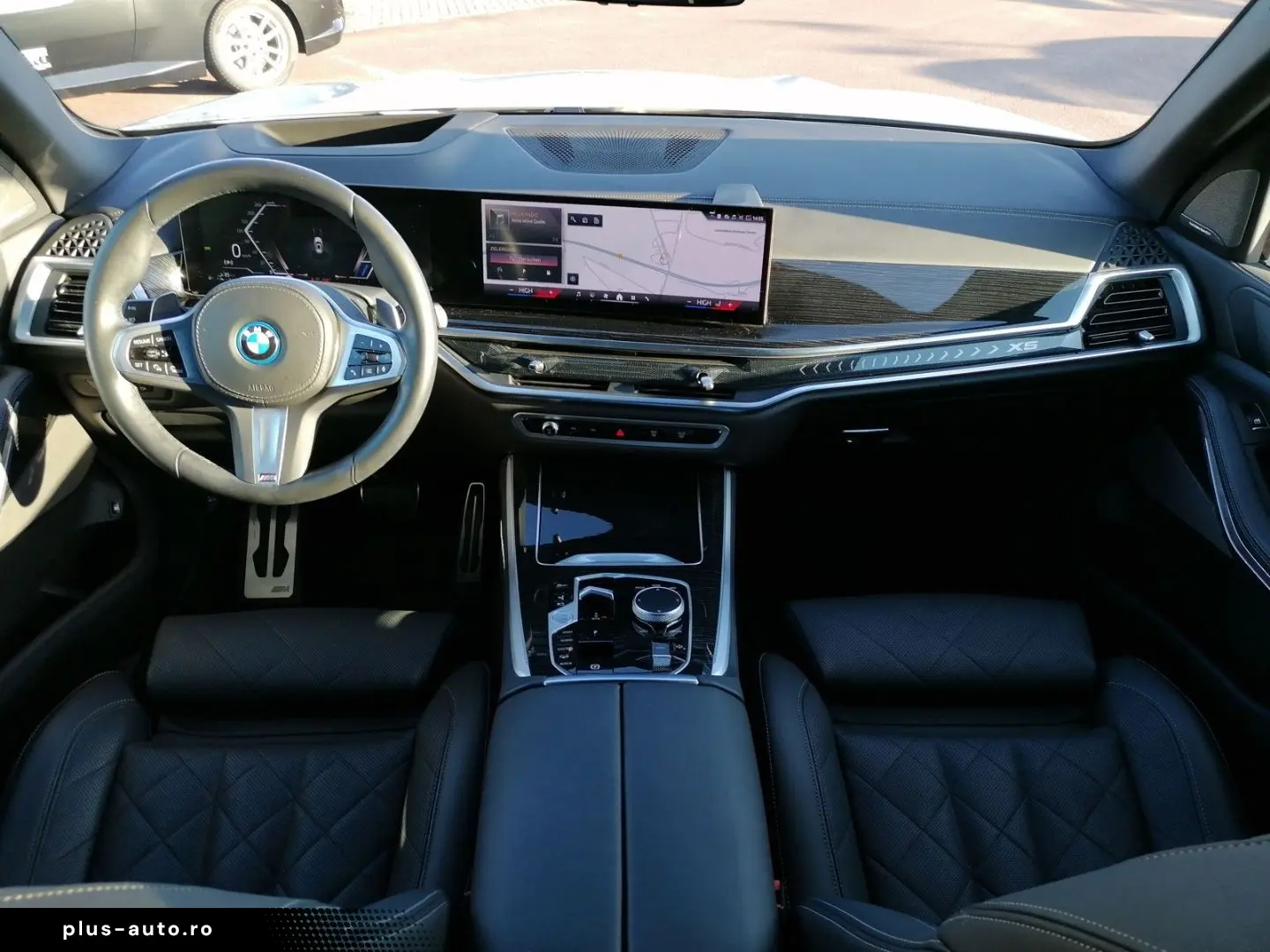 BMW X5 xDrive50e M Pack H&K  360  Jante 22   Carlig