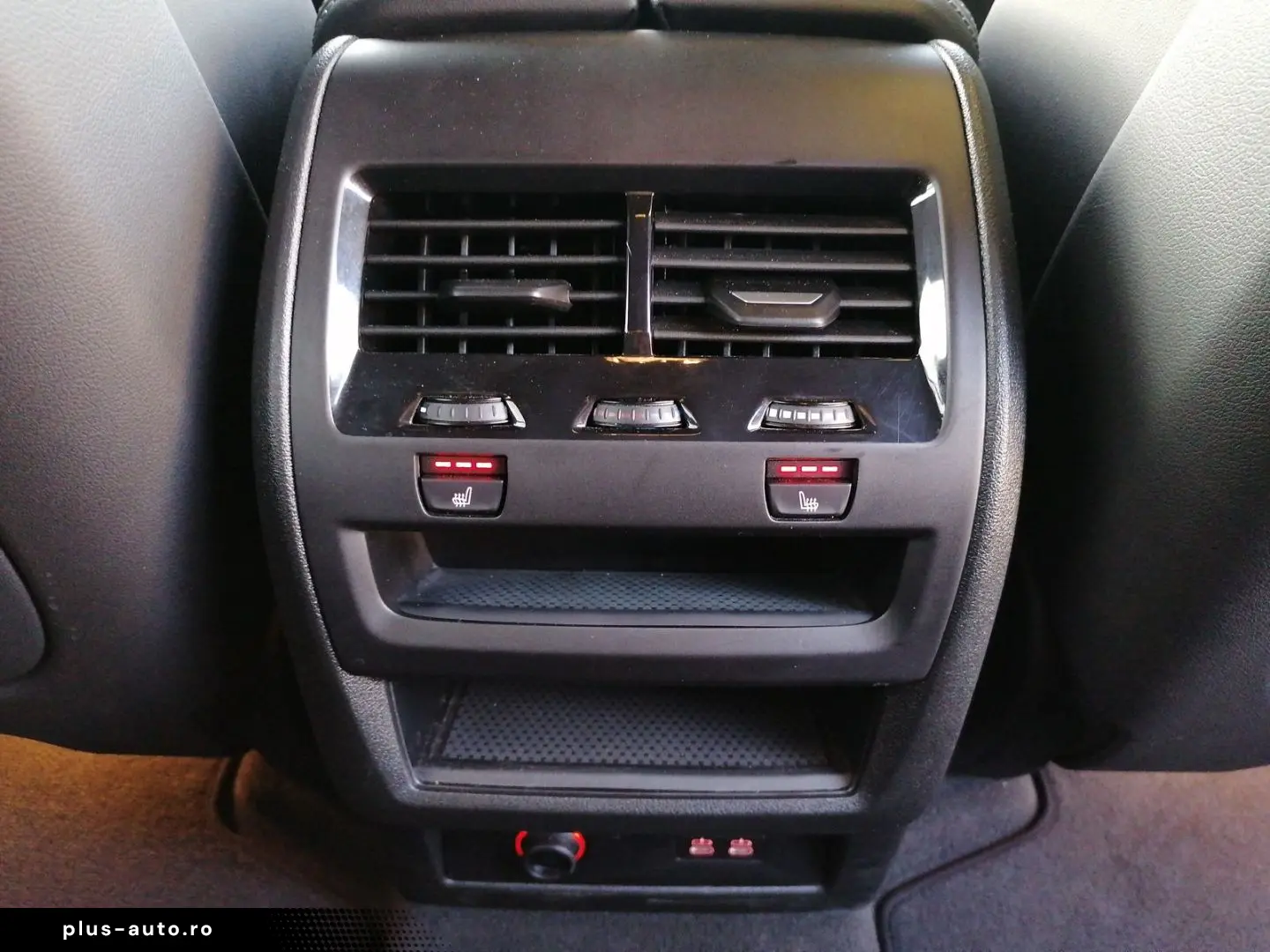 BMW X5 xDrive50e M Pack H&K  360  Jante 22   Carlig