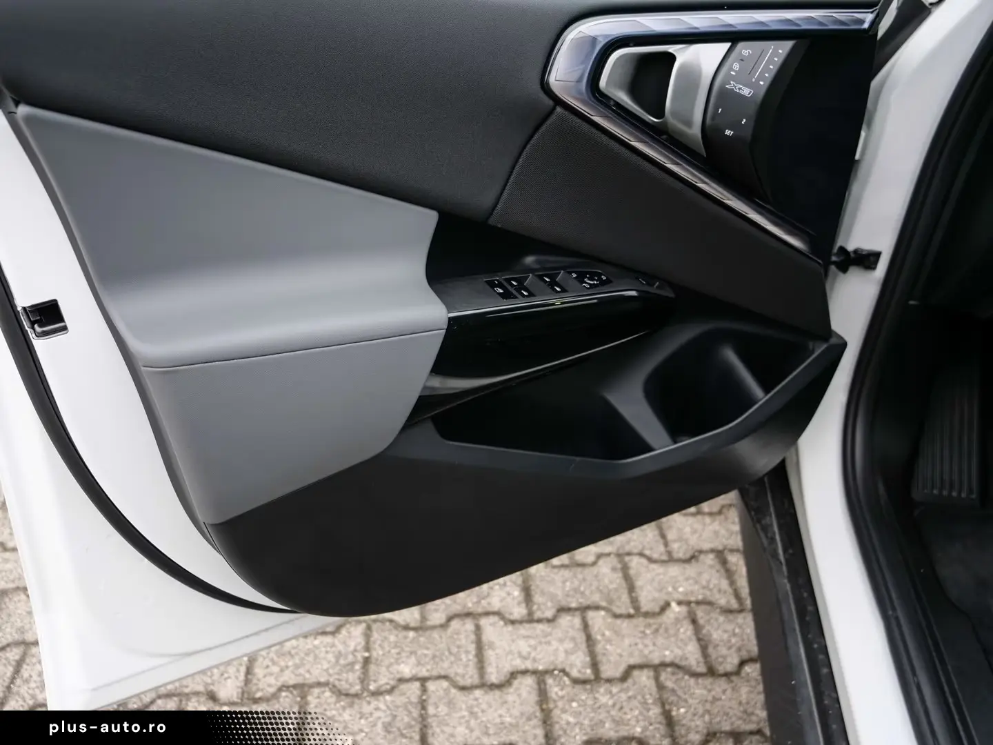 BMW X3 20 xDrive DA DAB PA WLAN NAVI 18