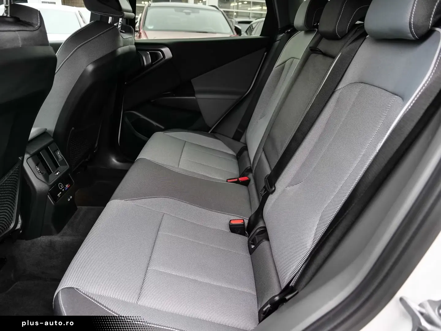 BMW X3 20 xDrive DA DAB PA WLAN NAVI 18