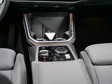 BMW X3 20 xDrive DA DAB PA WLAN NAVI 18