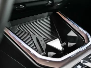 BMW X3 20 xDrive DA DAB PA WLAN NAVI 18