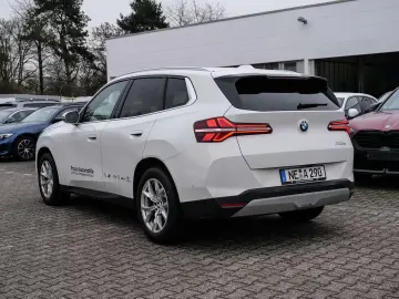 BMW X3 20 xDrive DA DAB PA WLAN NAVI 18