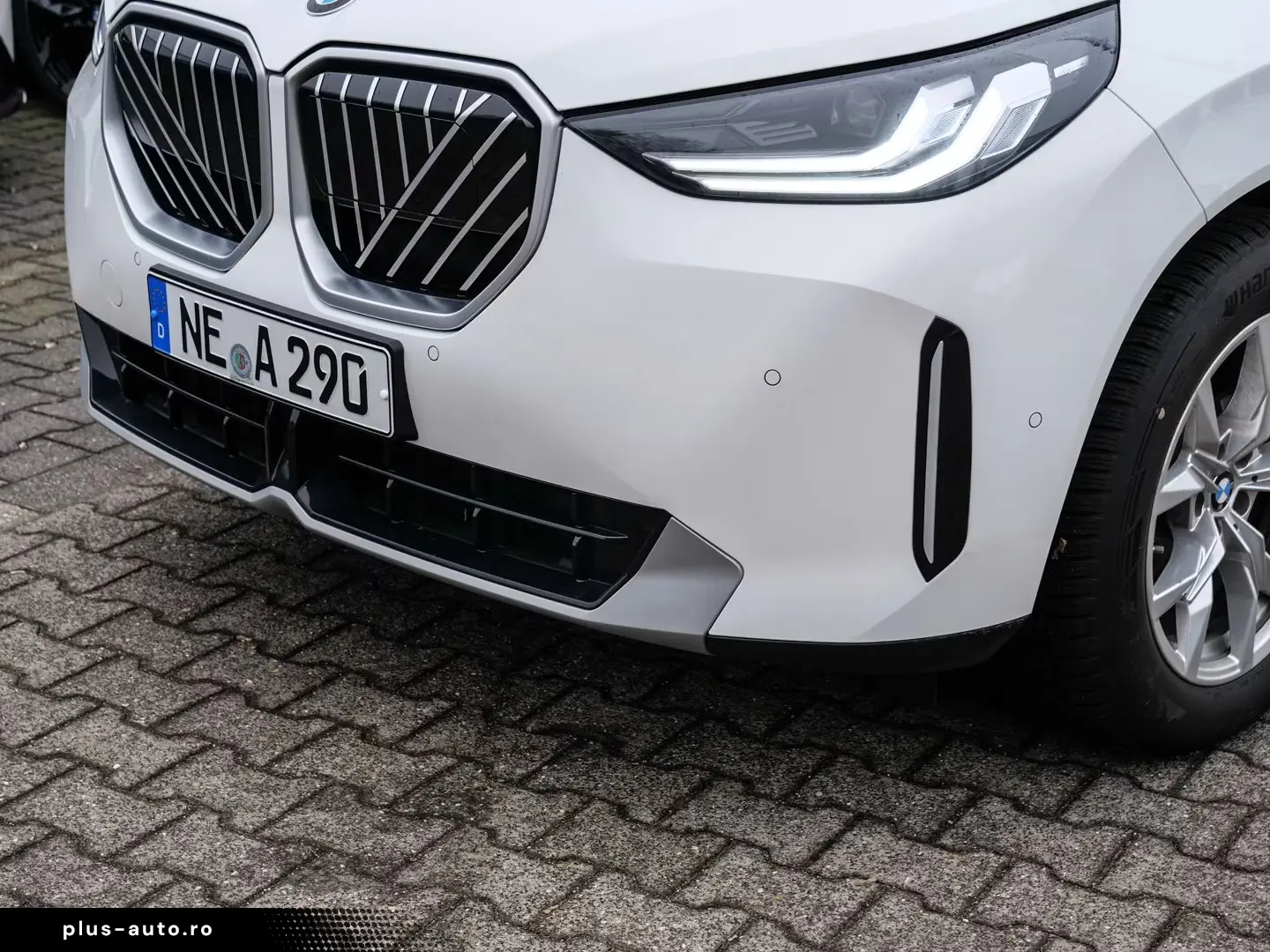 BMW X3 20 xDrive DA DAB PA WLAN NAVI 18