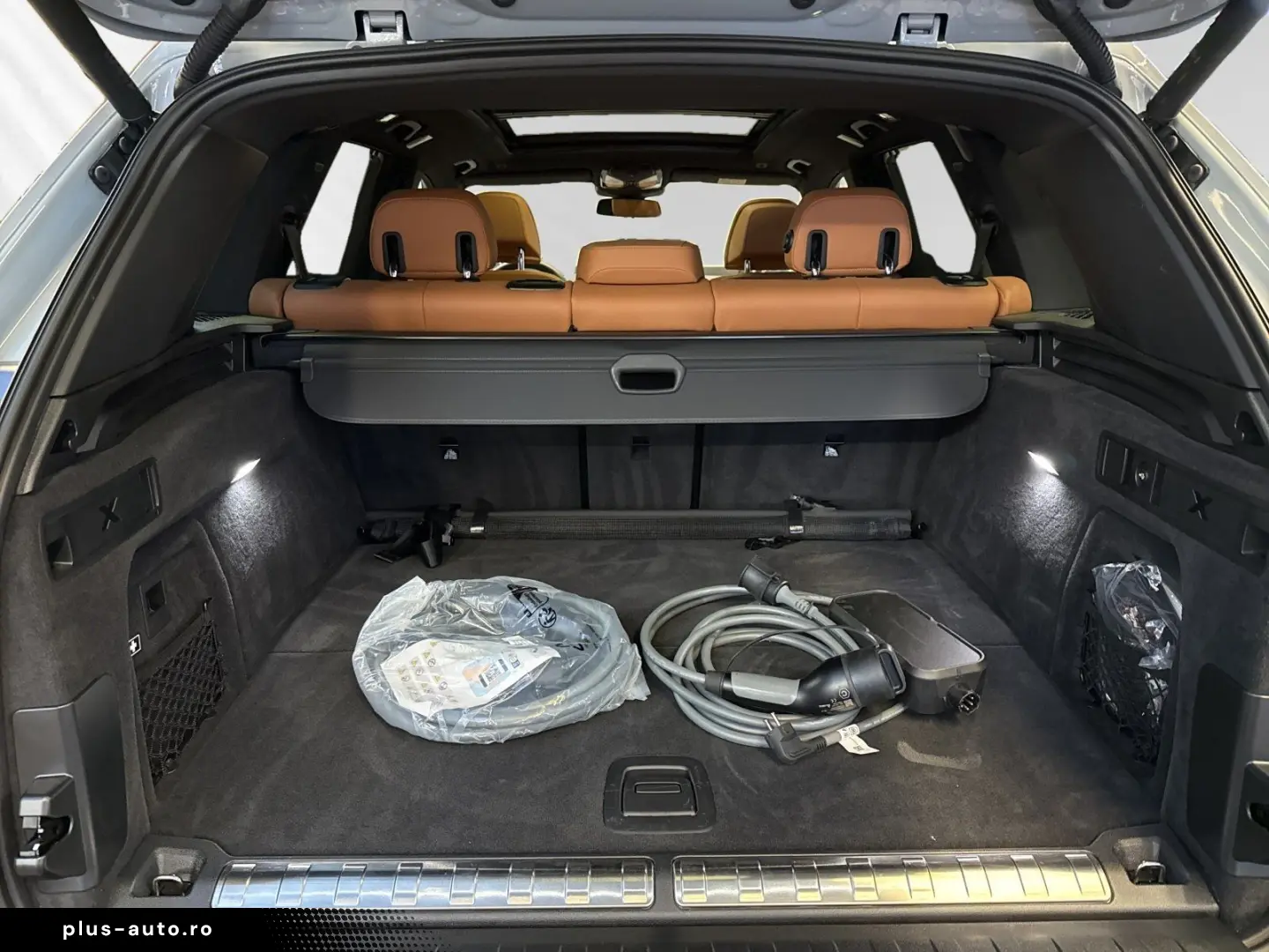 BMW X5 xDrive50e  SkyLounge Scaune Confort Carlig