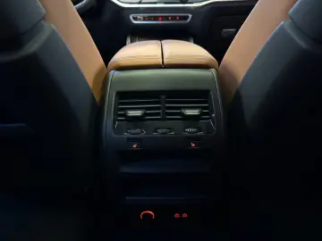 BMW X5 xDrive50e  SkyLounge Scaune Confort Carlig