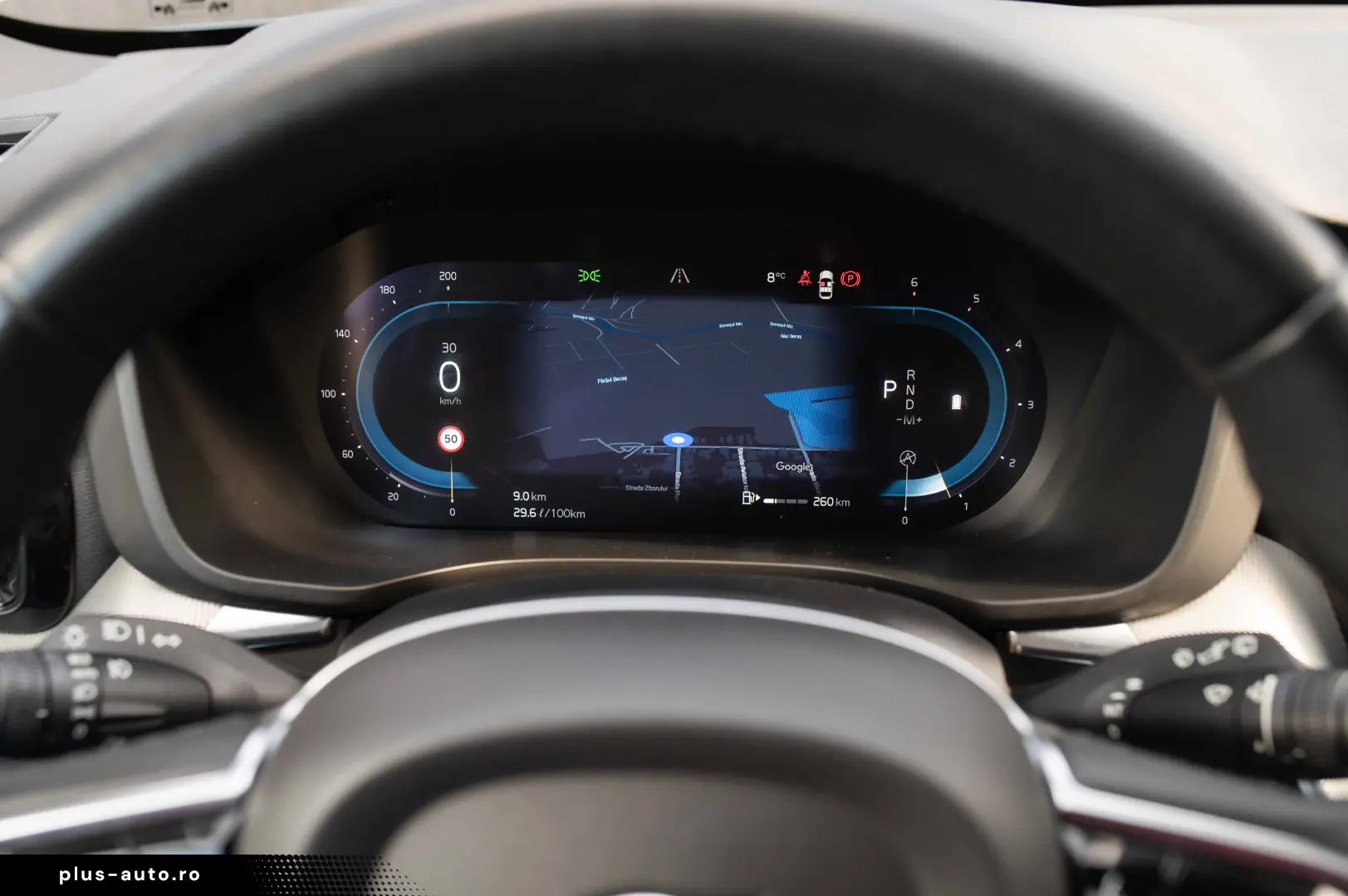 VOLVO XC60 B4 MHEV AT AWD Plus Dark