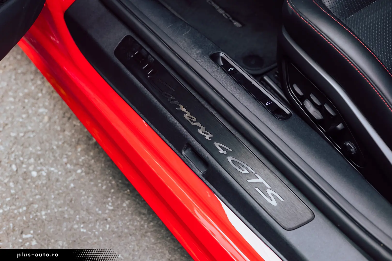 Porsche 911 Carrera 4GTS AeroKit Lift 360 Ventil Sunroof