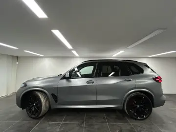 BMW X5 xDrive30d M Sportpaket Pro B&W Pano. AHK DAB