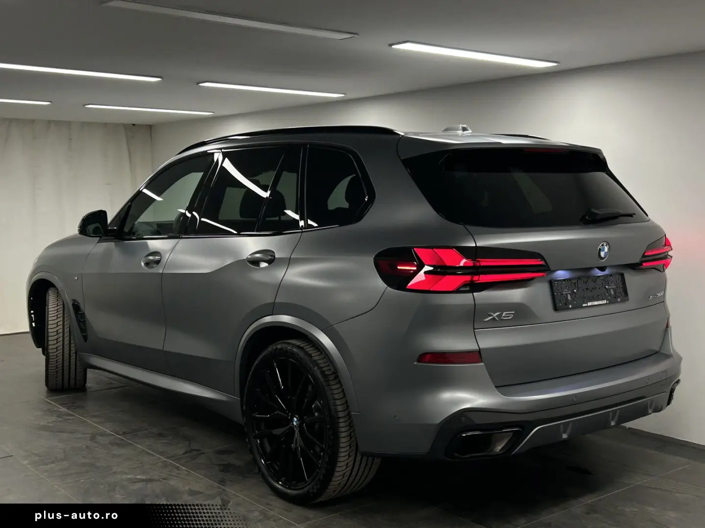 BMW X5 xDrive30d M Sportpaket Pro B&W Pano. AHK DAB