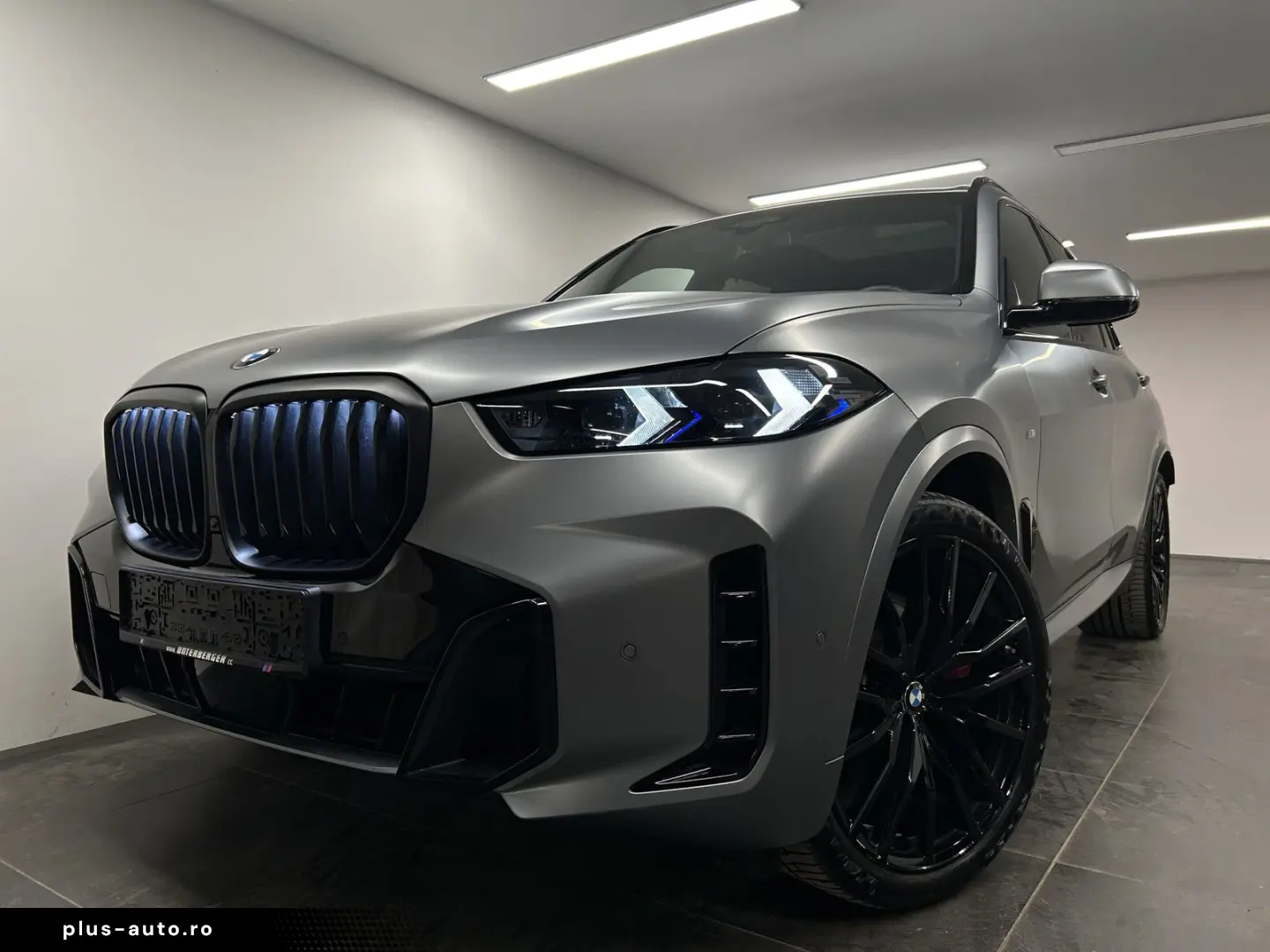BMW X5 xDrive30d M Sportpaket Pro B&W Pano. AHK DAB