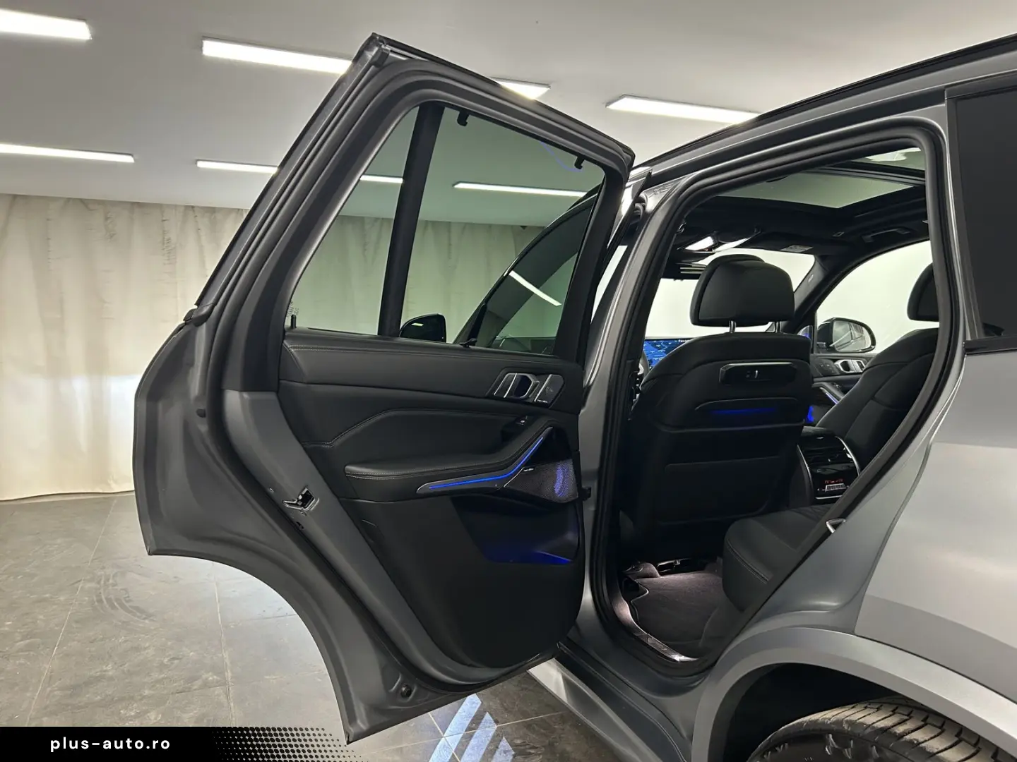 BMW X5 xDrive30d M Sportpaket Pro B&W Pano. AHK DAB