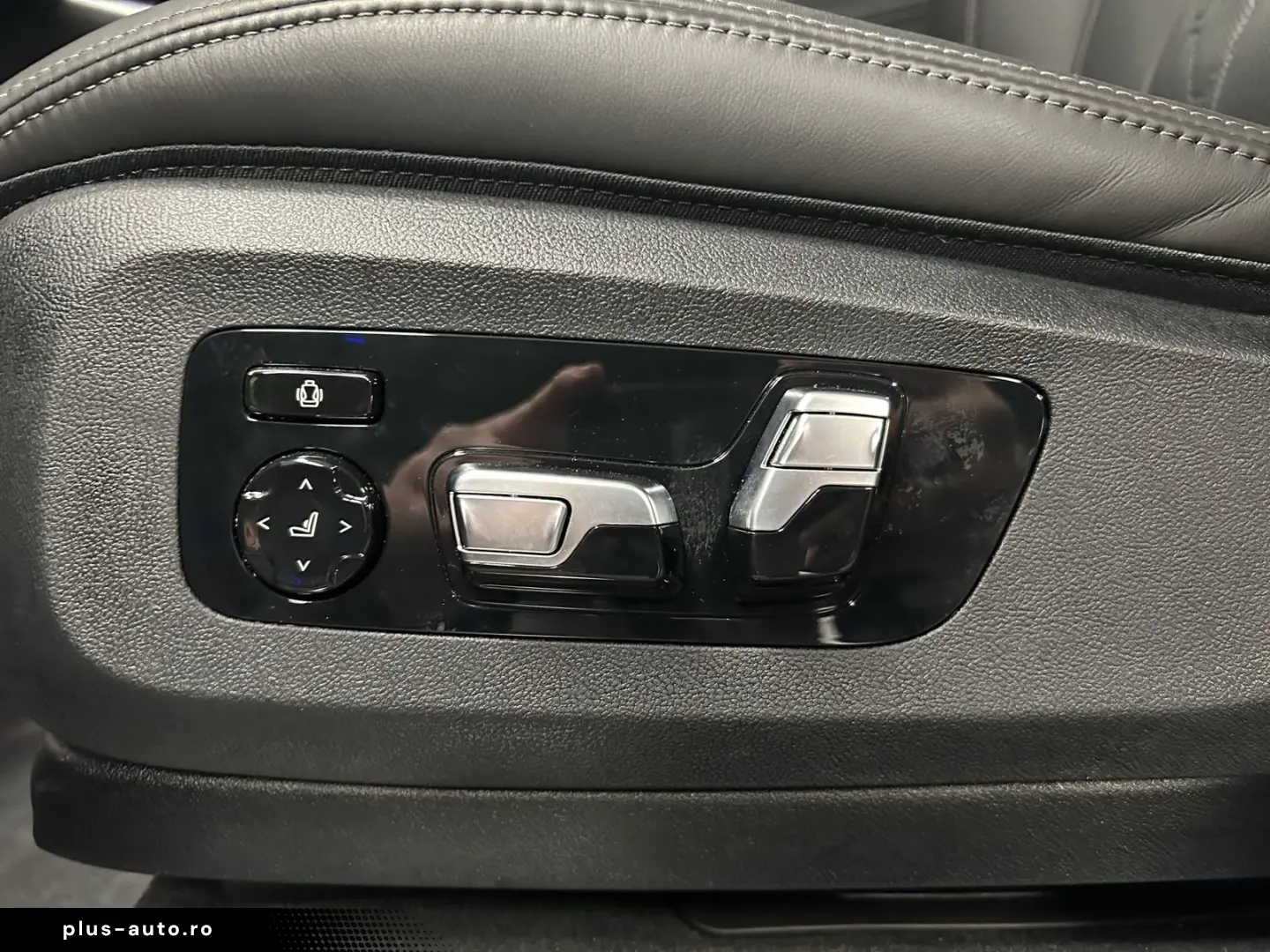 BMW X5 xDrive30d M Sportpaket Pro B&W Pano. AHK DAB