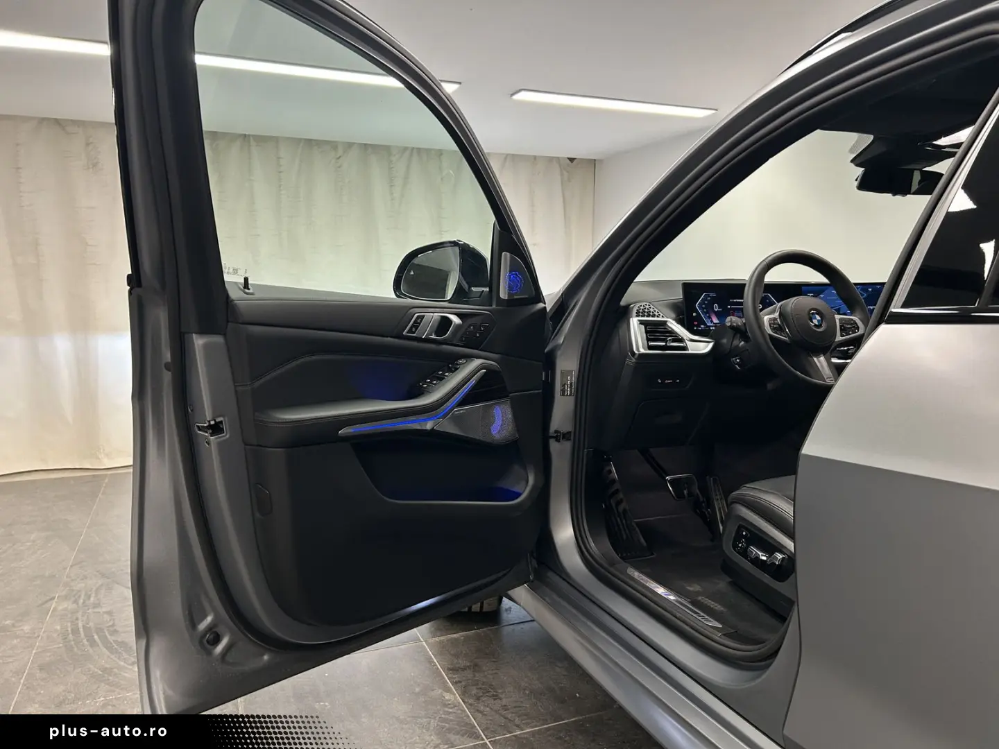 BMW X5 xDrive30d M Sportpaket Pro B&W Pano. AHK DAB