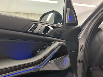 BMW X5 xDrive30d M Sportpaket Pro B&W Pano. AHK DAB