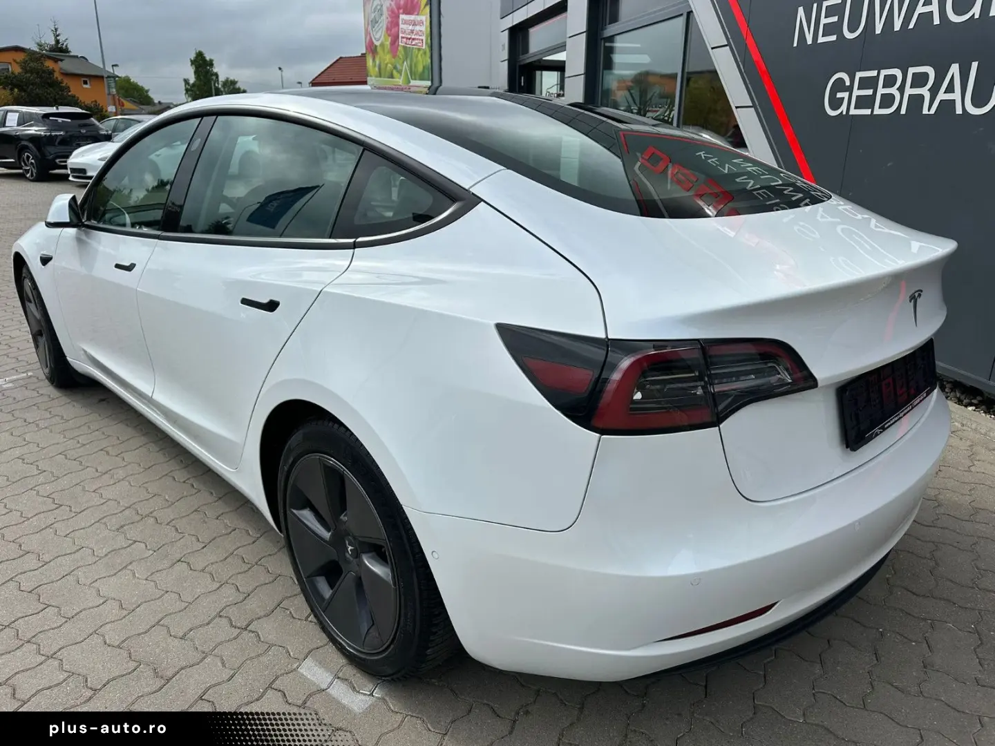 TESLA Model 3 Long Range Dual AWD Facelift Matrix AHK