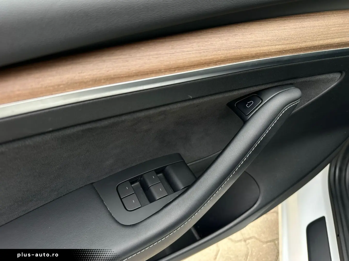 TESLA Model 3 Long Range Dual AWD Facelift Matrix AHK