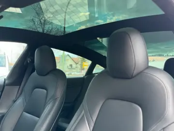 TESLA Model 3 Performance AWD PANO NOVITEC CARBON 20