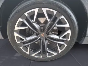 CUPRA Terramar VZ 1.5 e-HYBRID DSG