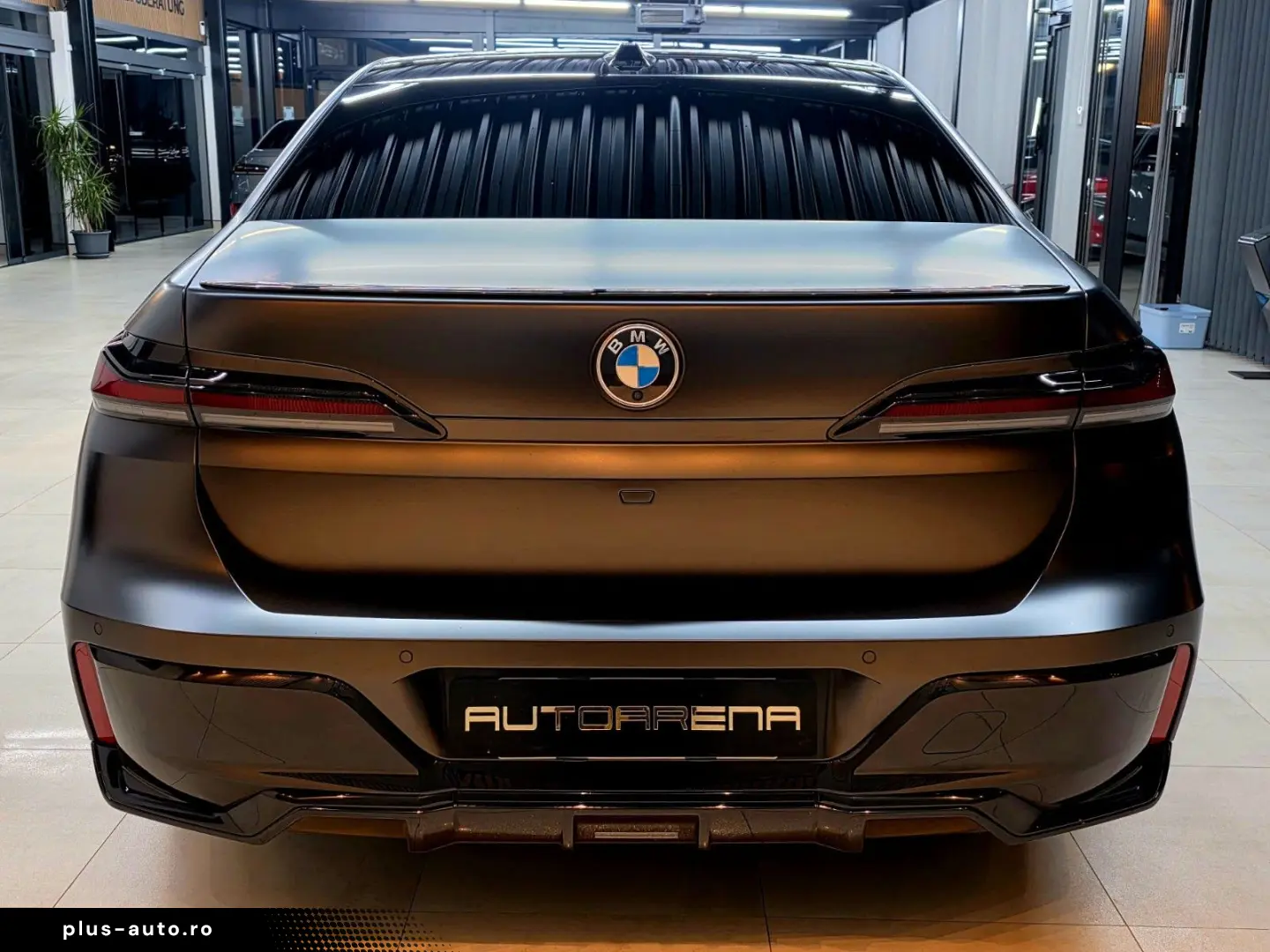 BMW 740 d xDrive M Sport FROZEN CINEMA EXECUTIVE