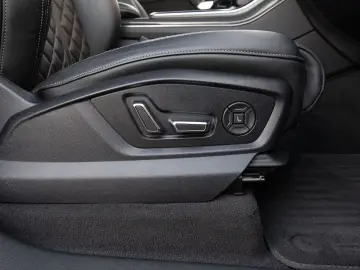 AUDI Q7 50TDI Competition Plus AIR Massage AHK SoftCl