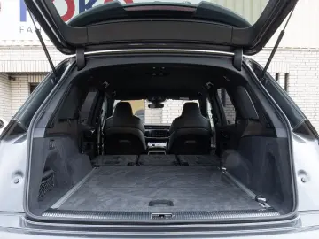 AUDI Q7 50TDI Competition Plus AIR Massage AHK SoftCl