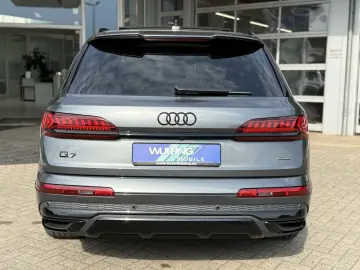AUDI Q7 50TDI S-LINE Competition Plus 7-Si. VOLL!