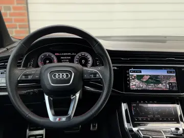 AUDI Q7 50TDI S-LINE Competition Plus 7-Si. VOLL!