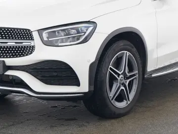 MERCEDES-BENZ GLC 300 4M AMG Pano Business Plus