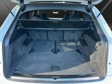 AUDI Q7 50 TDI qu.tipt. S LINE AIR AHZV STHZG 7 SITZE