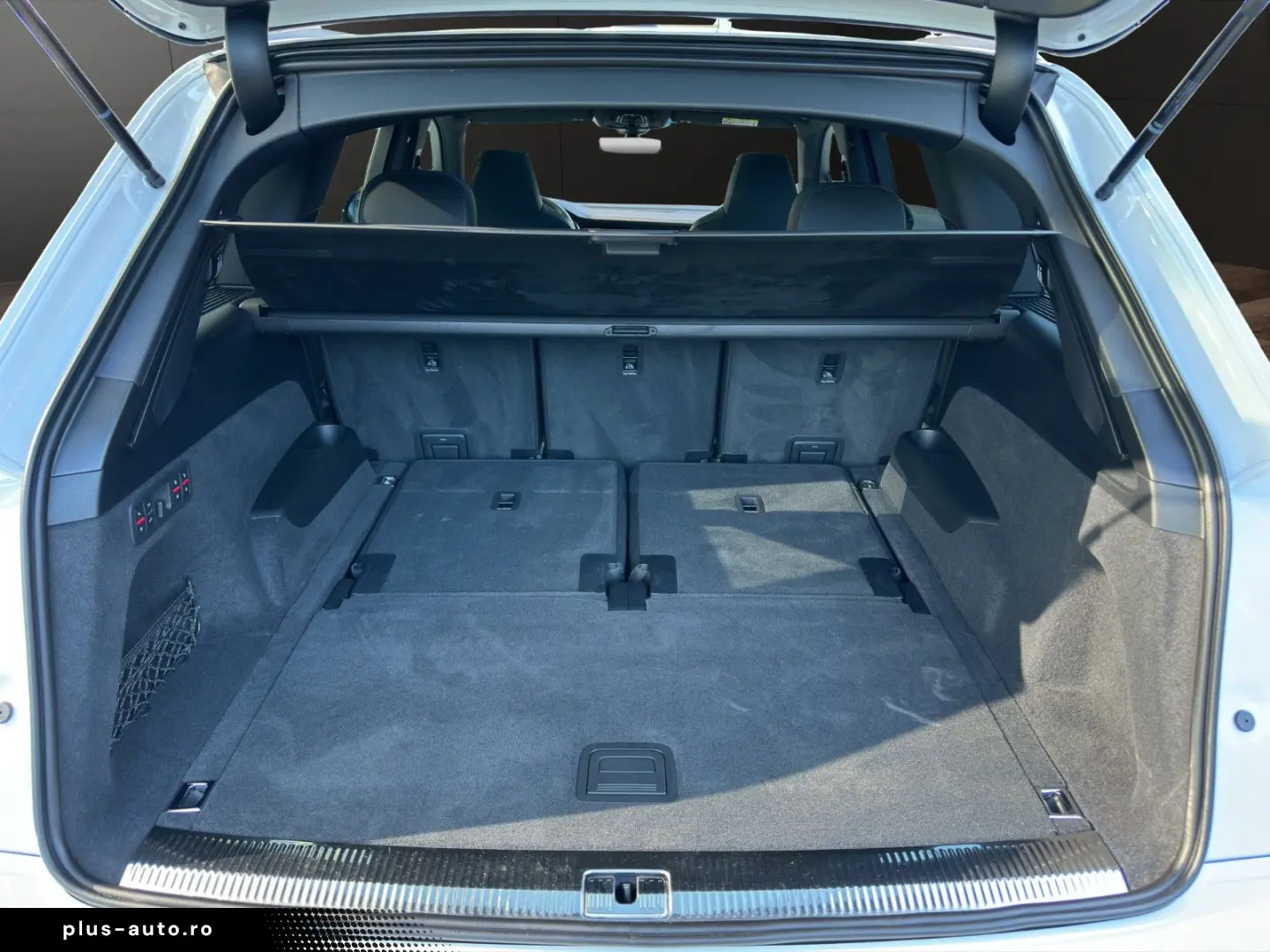 AUDI Q7 50 TDI qu.tipt. S LINE AIR AHZV STHZG 7 SITZE