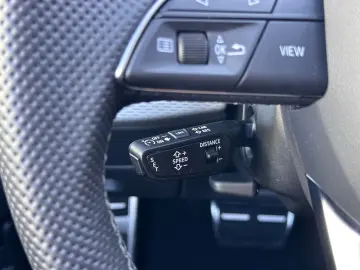 AUDI Q7 50 TDI qu.tipt. S LINE AIR AHZV STHZG 7 SITZE