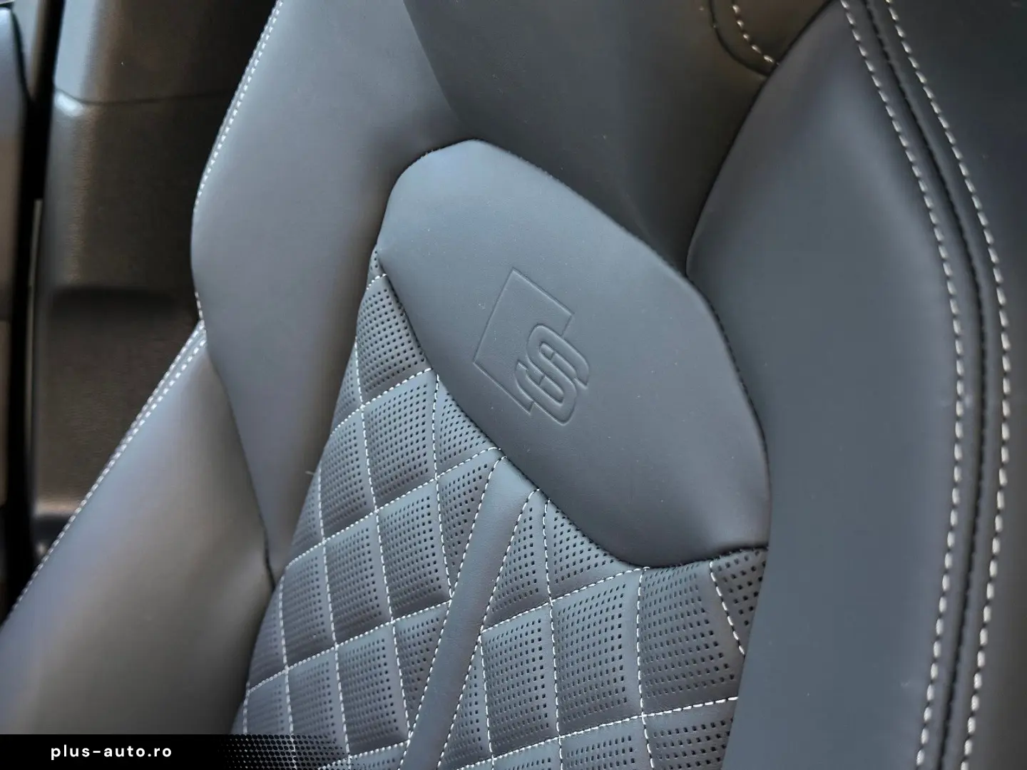 AUDI Q7 50 TDI qu.tipt. S LINE AIR AHZV STHZG 7 SITZE