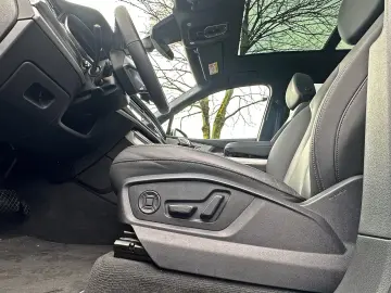 AUDI Q7 50TDI qu S LINE BLACK PANO HUD 7-SITZER