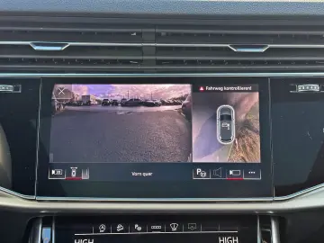 AUDI Q7 50TDI qu S LINE BLACK PANO HUD 7-SITZER