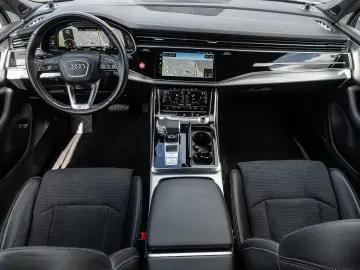 AUDI Q7 SUV TFSI e S line Q7 quat PH3.0 V6280 A8