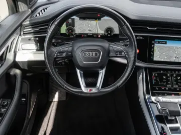 AUDI Q7 SUV TFSI e S line Q7 quat PH3.0 V6280 A8