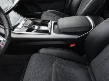 AUDI Q7 SUV TFSI e S line Q7 quat PH3.0 V6280 A8