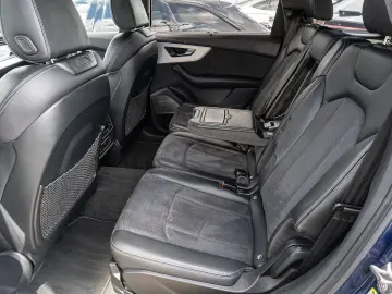 AUDI Q7 SUV TFSI e S line Q7 quat PH3.0 V6280 A8