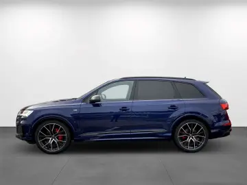 AUDI Q7 3.0 TDI quattro competition plus AHK Pano 22'