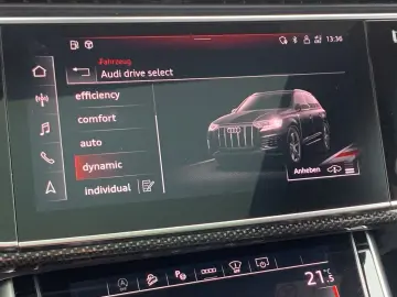 AUDI Q7 3.0 TDI quattro competition plus AHK Pano 22'