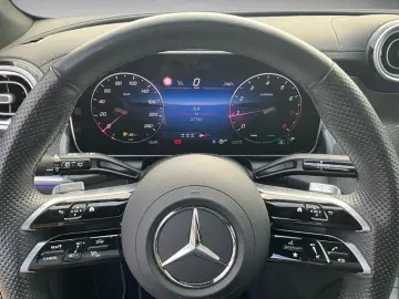 MERCEDES-BENZ GLC 200 4MATIC AMG Line Advanced Plus