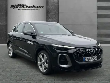 AUDI Q5 2.0 TDI quattro Automatik S-line Navi Matrix-